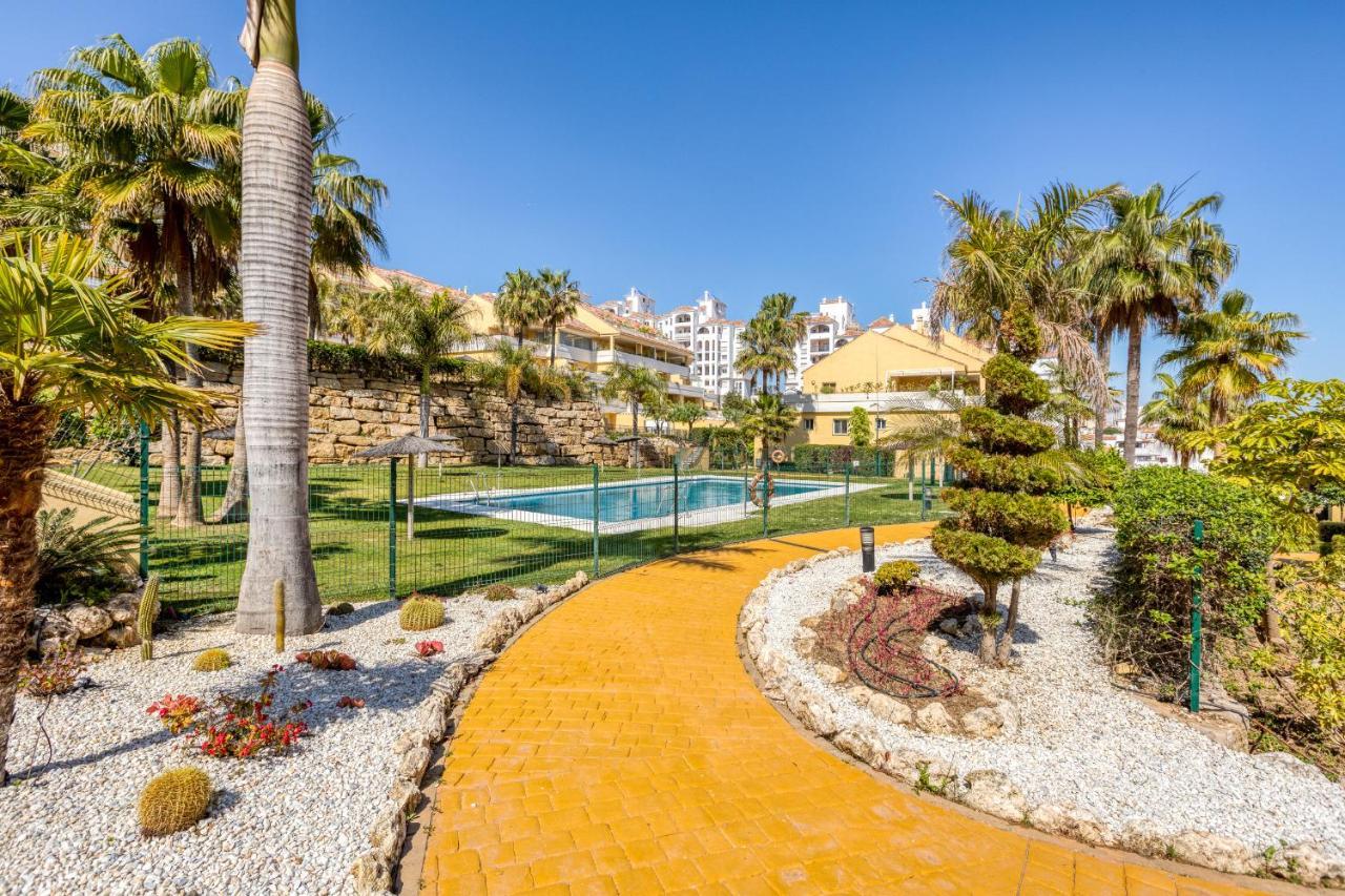 Hanami Puerto Alto Pa 7-7 Estepona Eksteriør billede